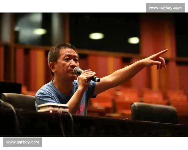 从战术板到更衣室揭秘当代足球专栏的深度与温度思考与激情碰撞